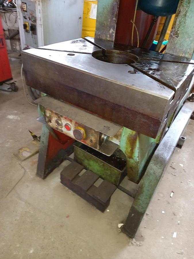 Used SMERAL LENA 40 C