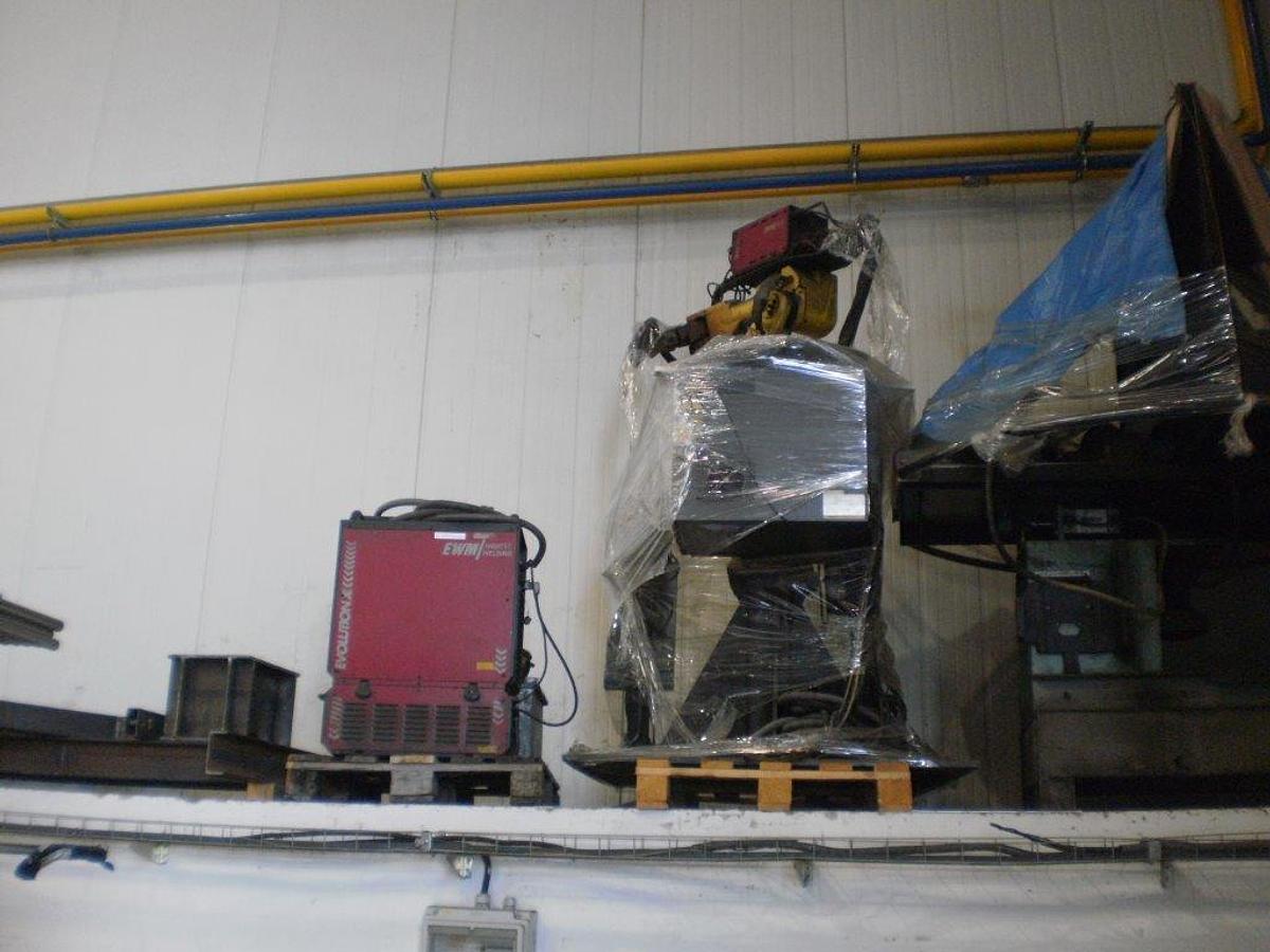 Used Fanuc ARC Mate 100iBe A05B-1215-B651