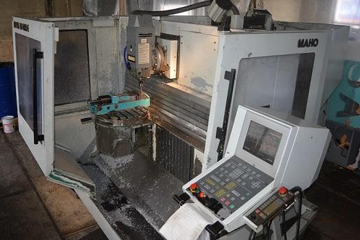 Used MAHO MH 600 E