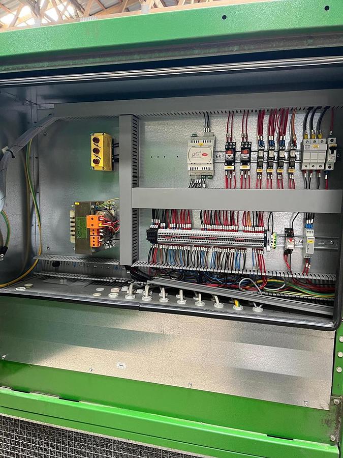 Used Green box TWIN 51/2P