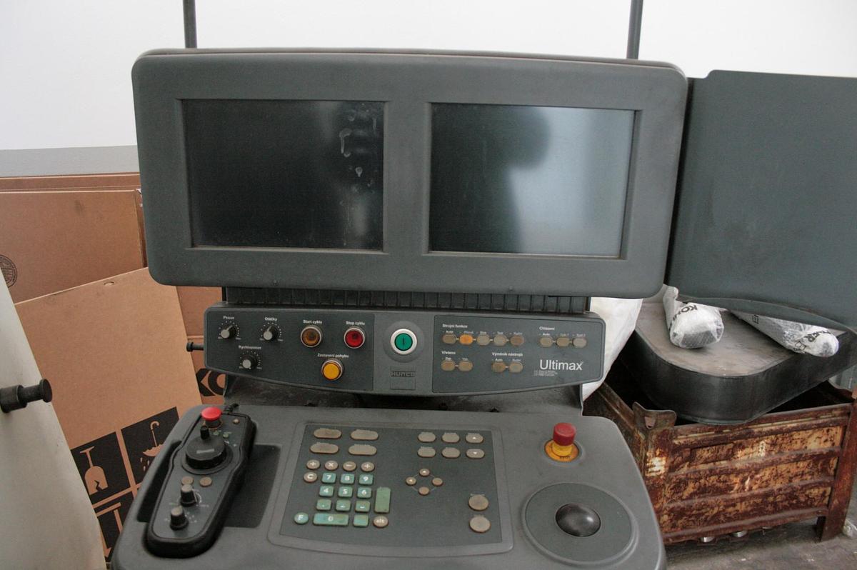 Used HURCO VMX24