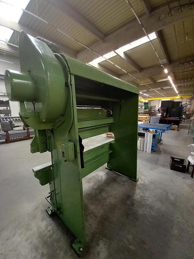 Used DUTRANOID CHARLEROI Pressbrake