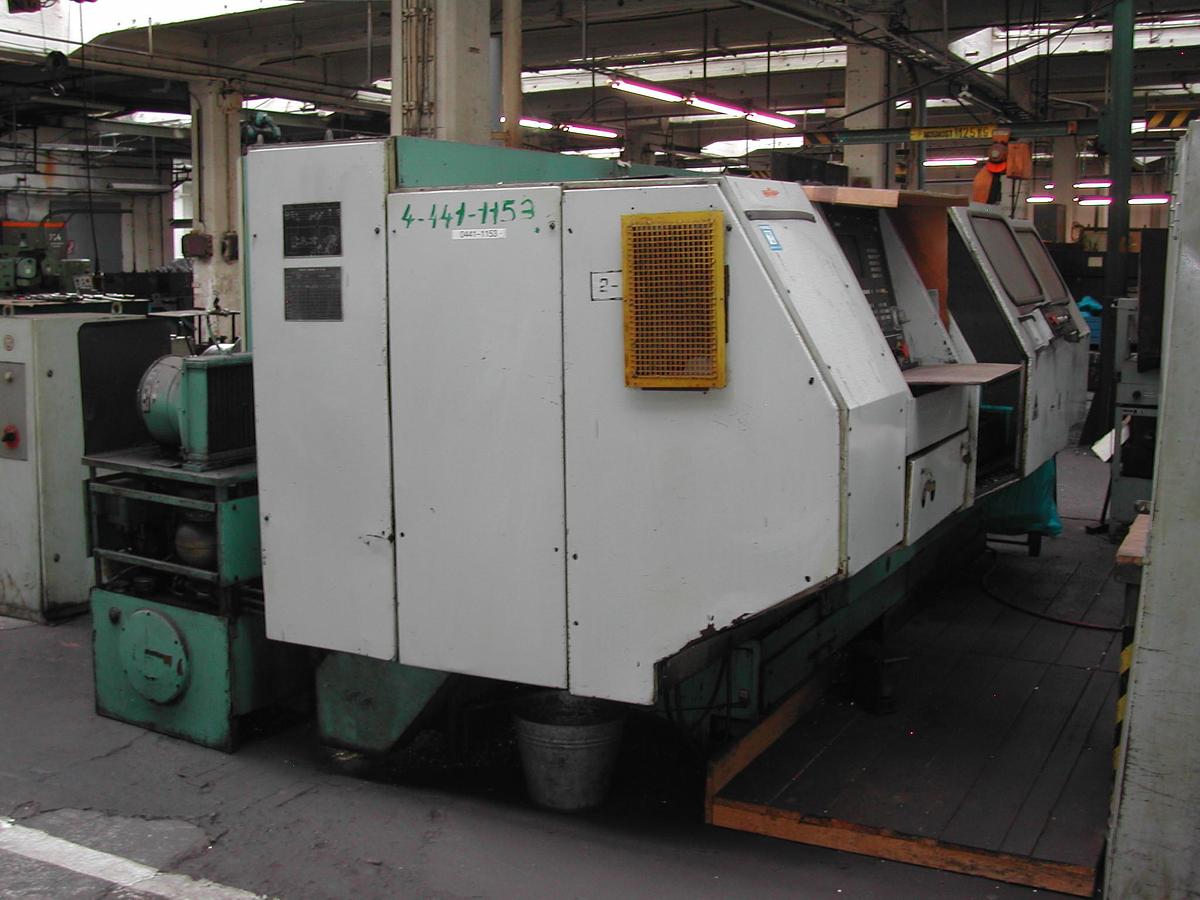 Gebraucht TOS SUI 63 CNC