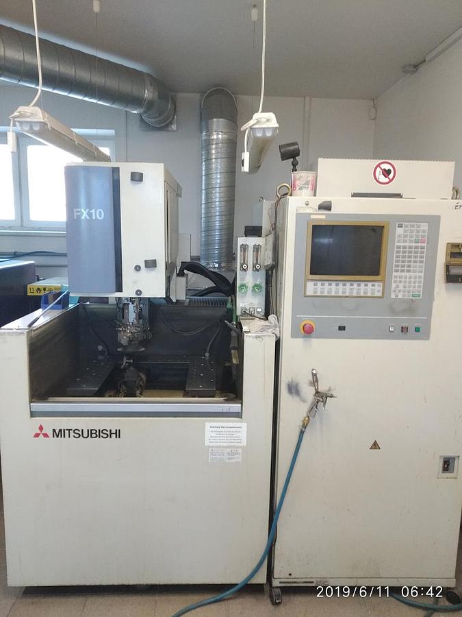 Used MITSUBISHI FX 10