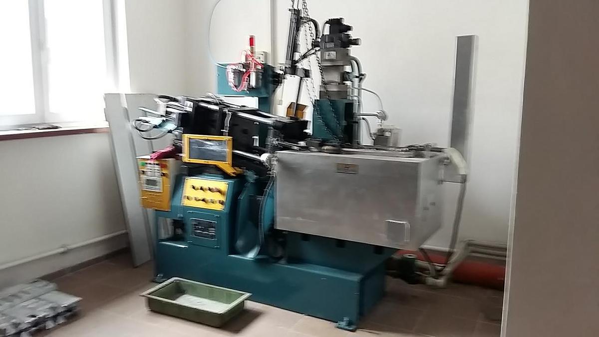 Used Zinc casting machine