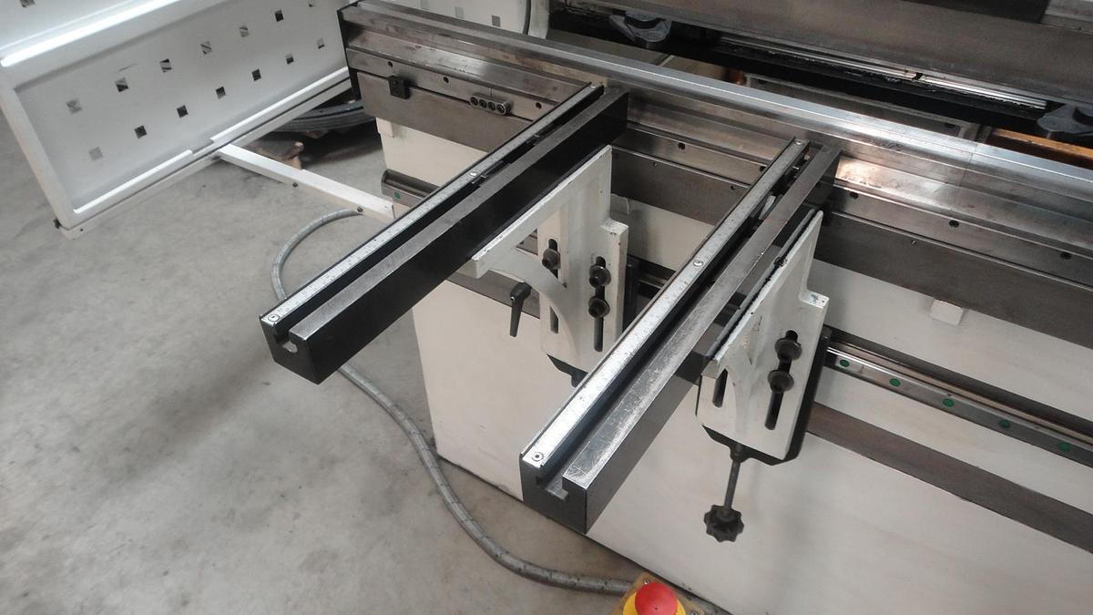 Gebraucht ERMAK CNC HAP 1270X35