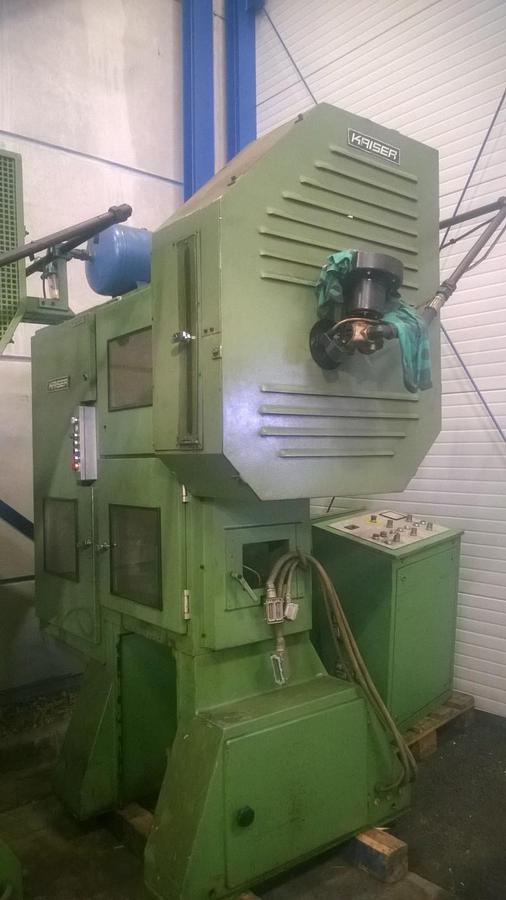 Used KAISER PV 32
