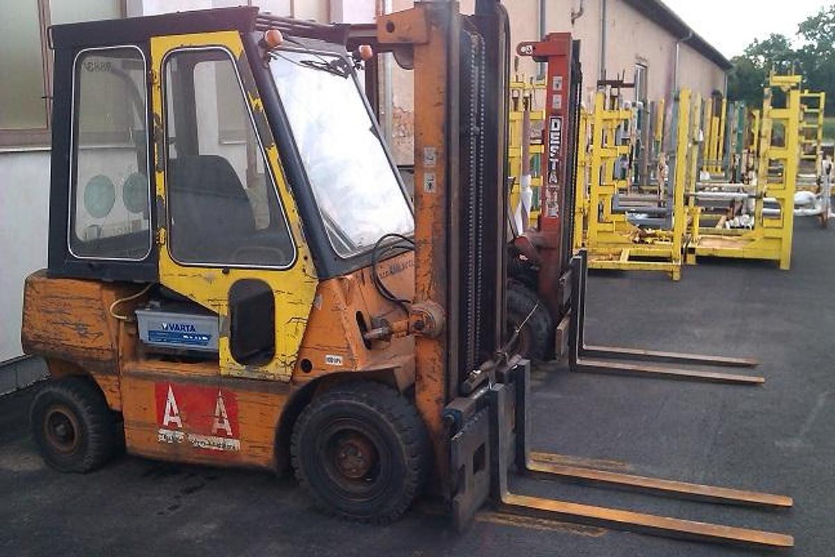 Used DESTA Děčín DVHM 3222 L