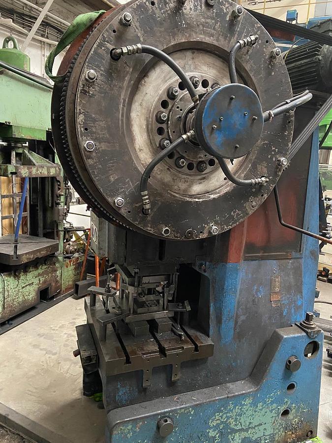 Used SMERAL LEN 63