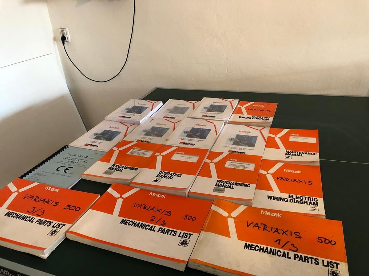 Used MAZAK VARIAXIS 500-5X