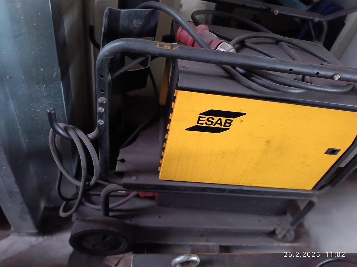 Použitý ESAB MIG C3000I