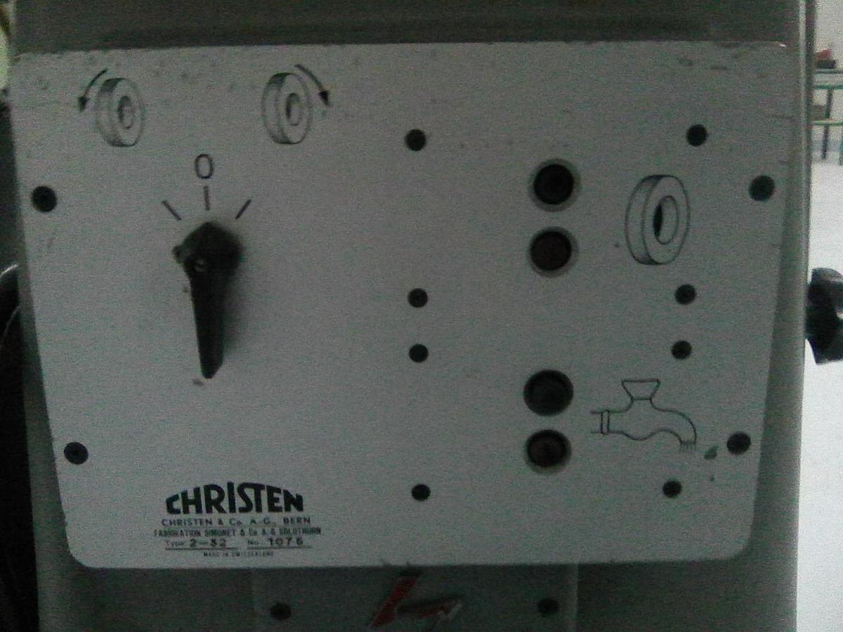 Gebraucht CHRISTEN 2-32