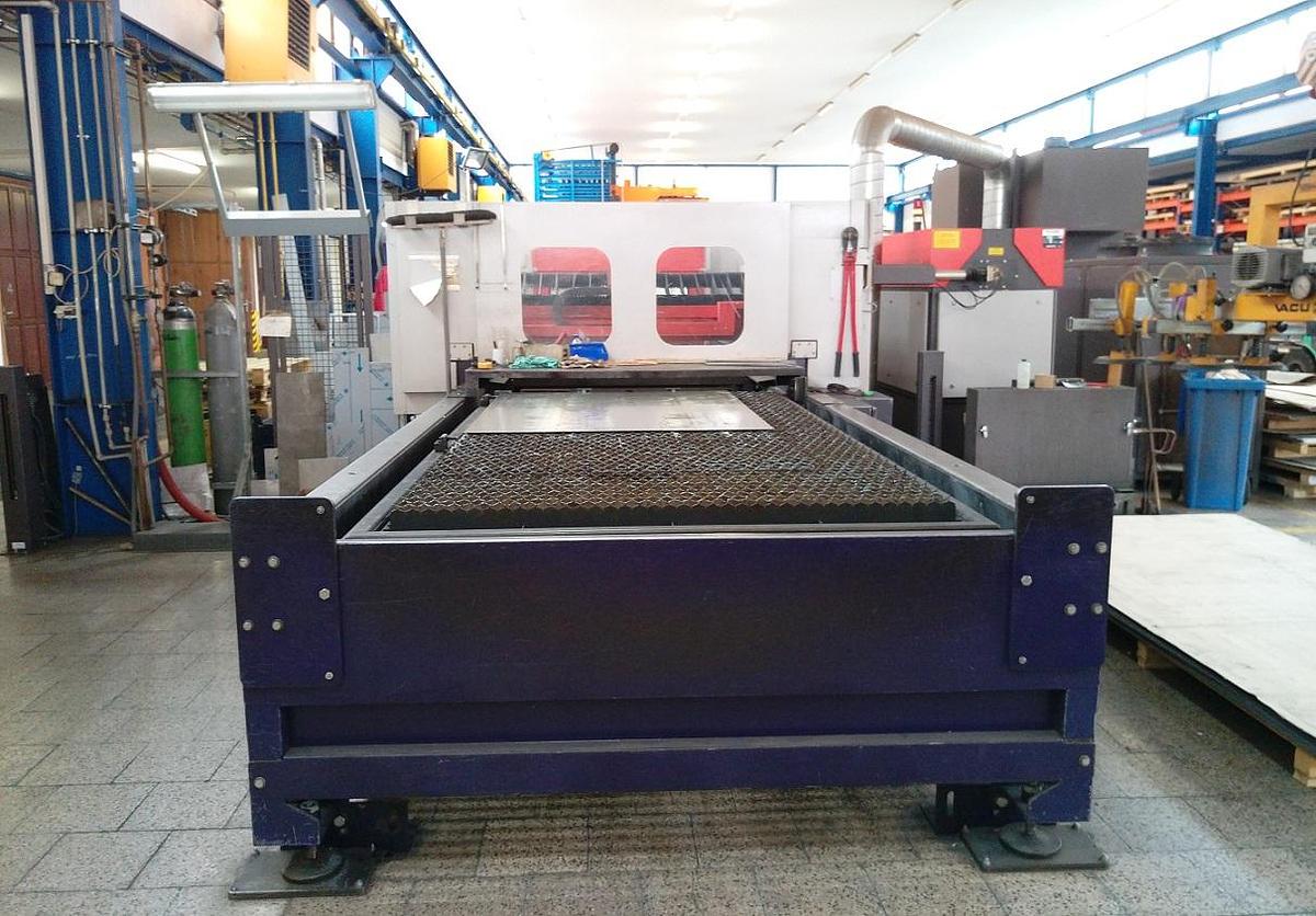Použitý BYSTRONIC BYSPRINT 3015