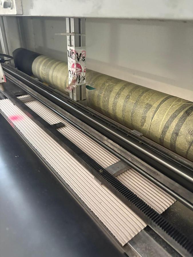 Used Automatic double-layer cardboard cutter