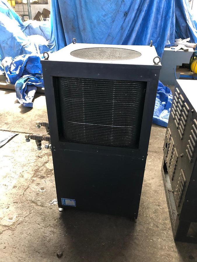 Used MAZAK VARIAXIS 500-5X