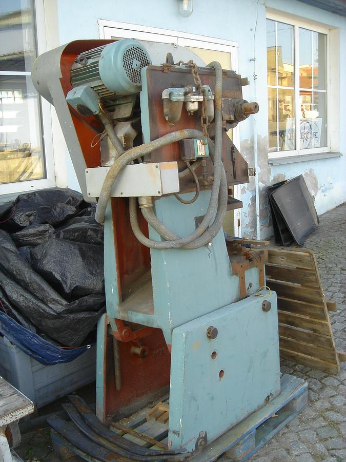 Used Šmeral Trnava LEN 10
