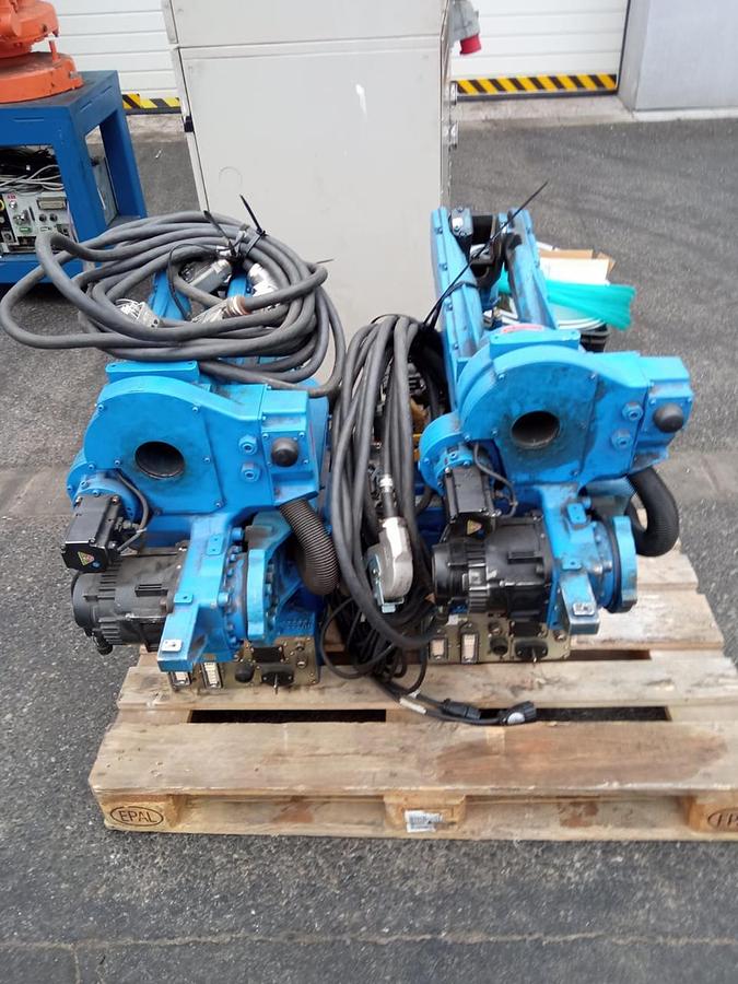 Used Yaskawa MA 1400 - DX 100