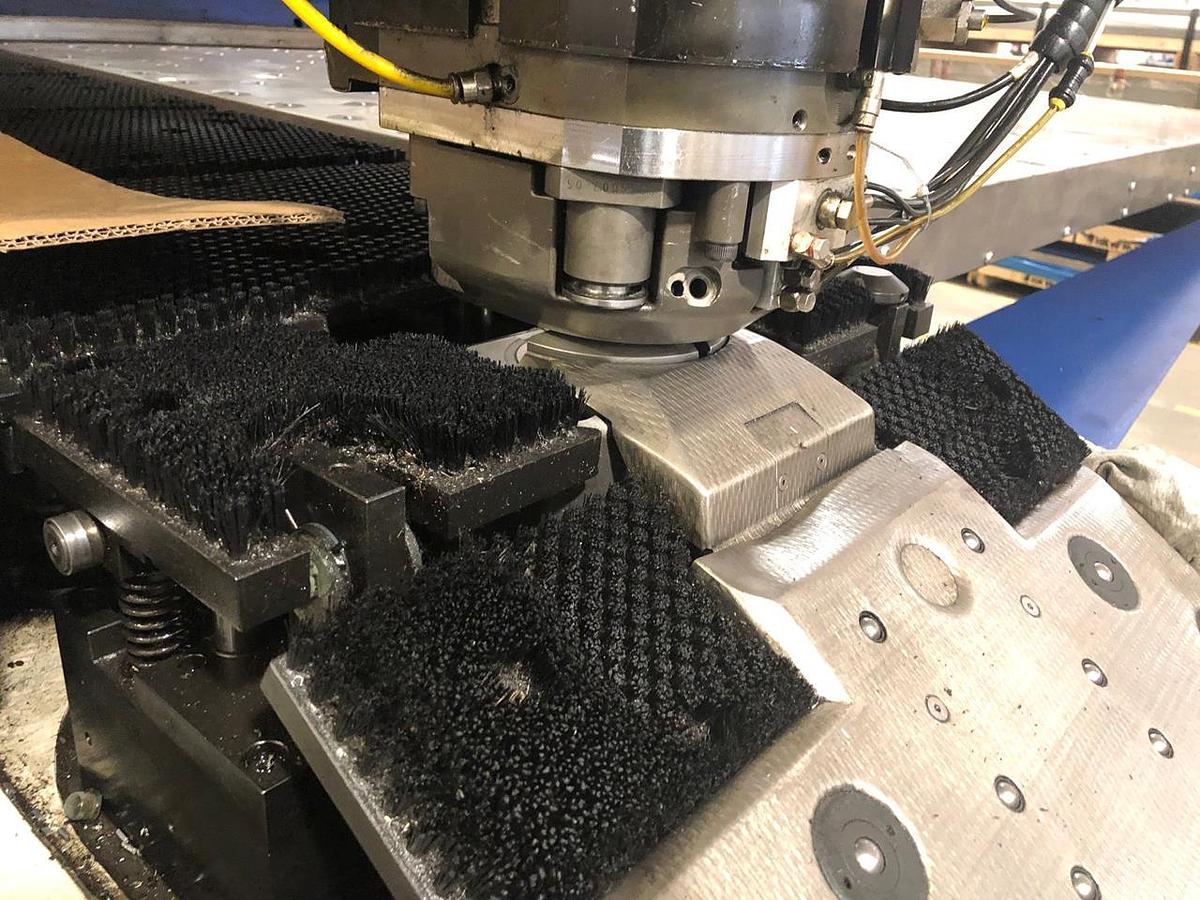 Použitý TRUMPF Trumatic 3000 R