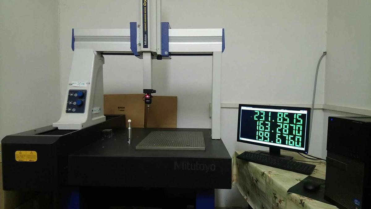 Gebraucht Mitutoyo Crysta Plus M544
