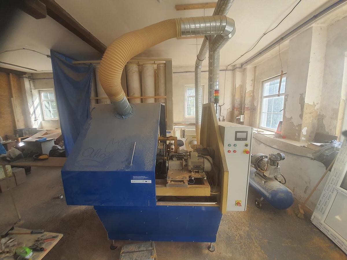 Gebraucht AZK Uherský Brod NC-Holzbearbeitungsmaschine