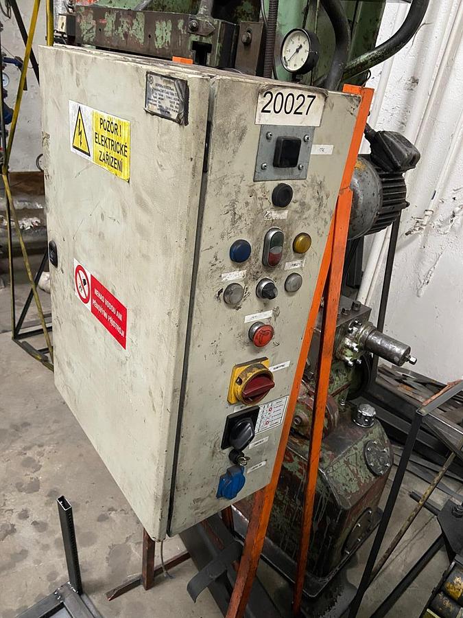 Used SMERAL LEN 63