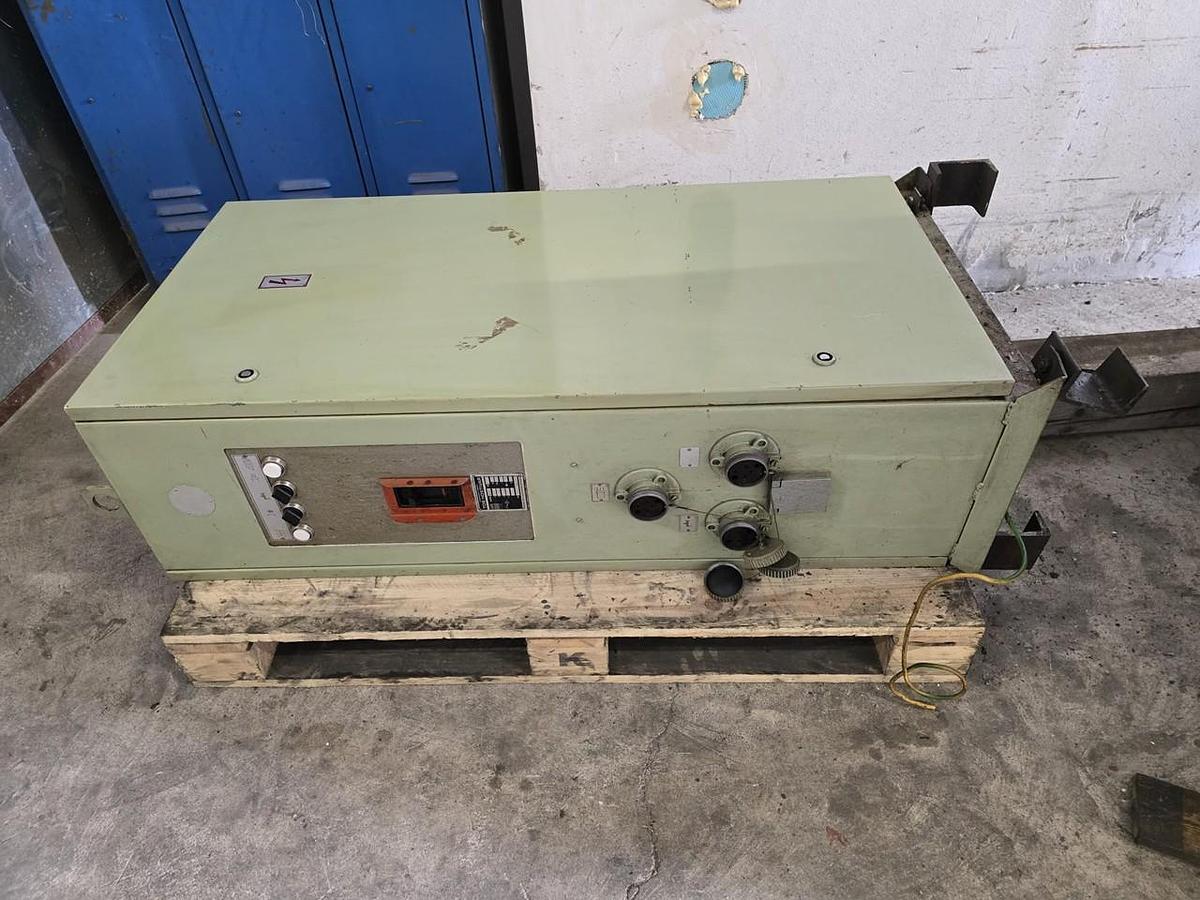 Hrotová bruska TOS BPH 320 A/1000