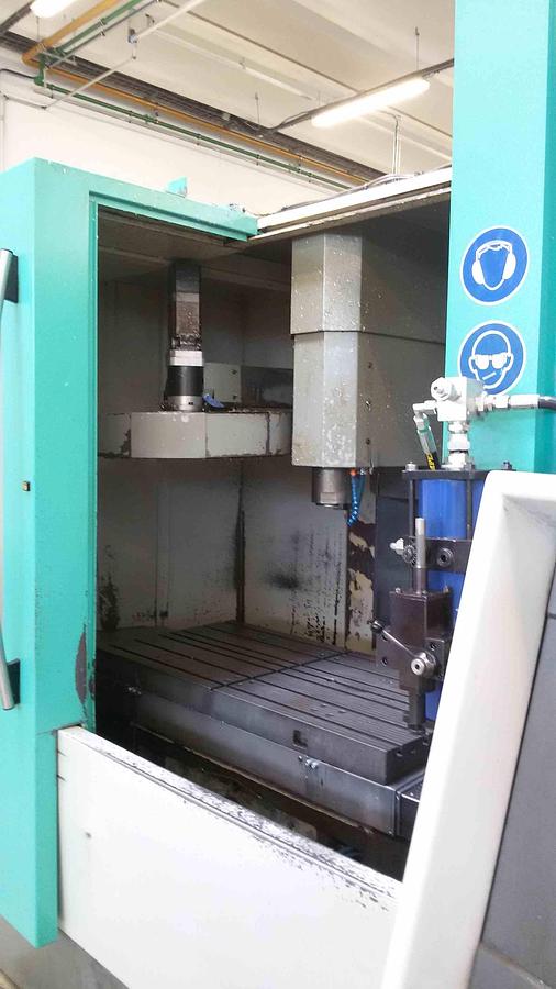 Used DECKEL MAHO DMC 103 V