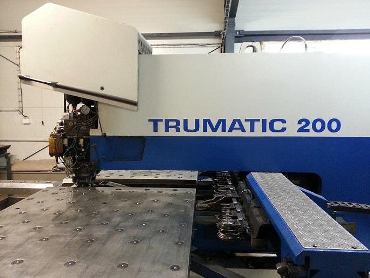 Gebraucht Trumpf Trumatic 200R