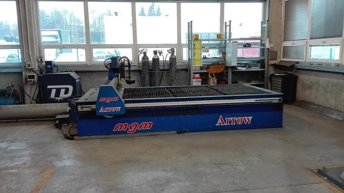 Used MGM ARROW 1700 x 3000