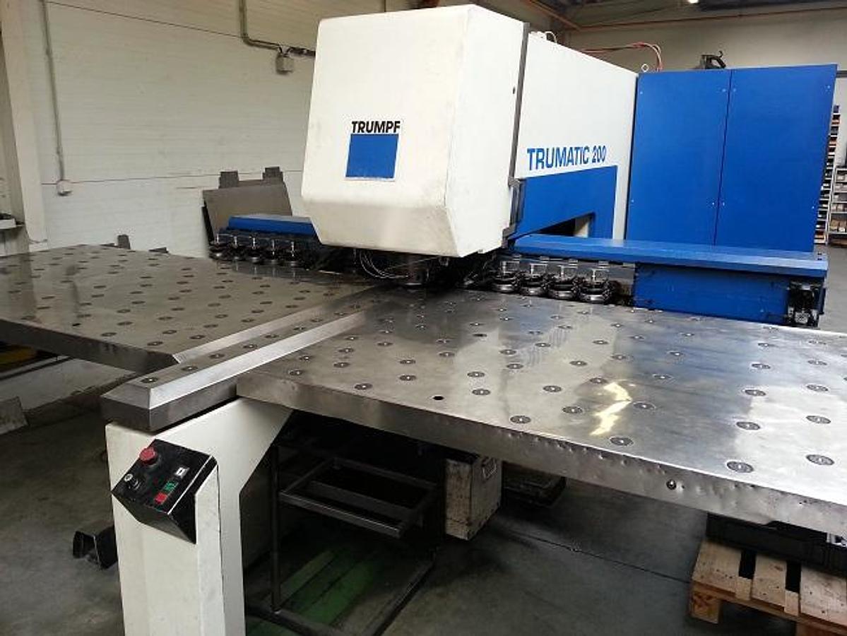 Gebraucht Trumpf Trumatic 200R
