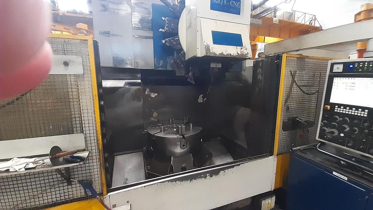 Used TOS SKQ 8 CNC