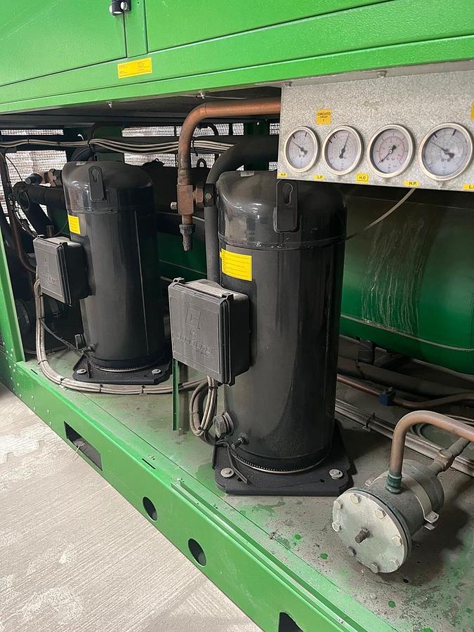 Used Green box TWIN 51/2P