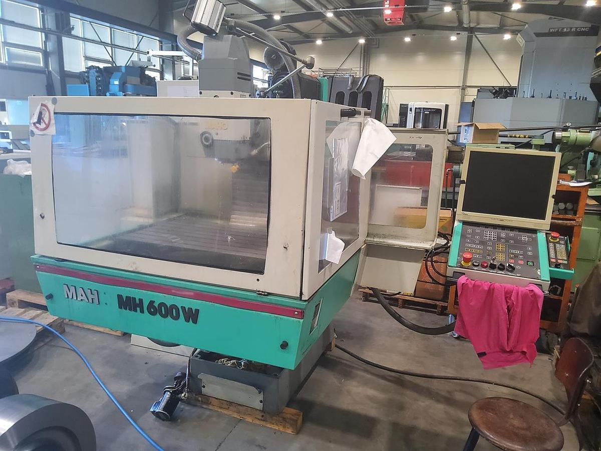 Used MAHO MH 600 W