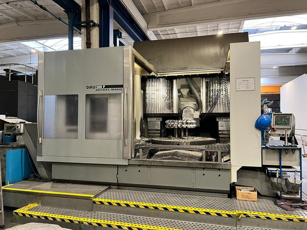 Used DECKEL MAHO DMU 200 P