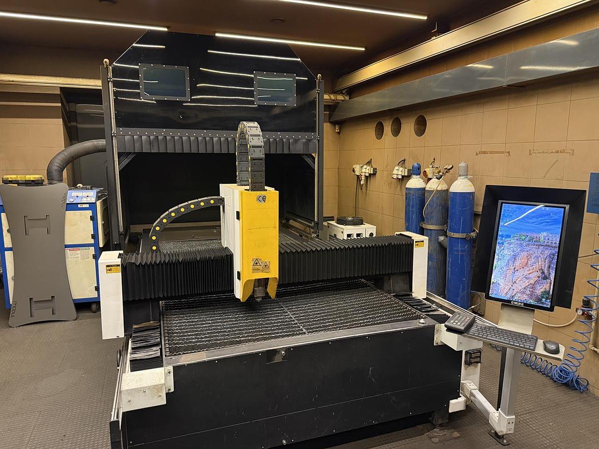 Used G-WEIKE LF 3015 E