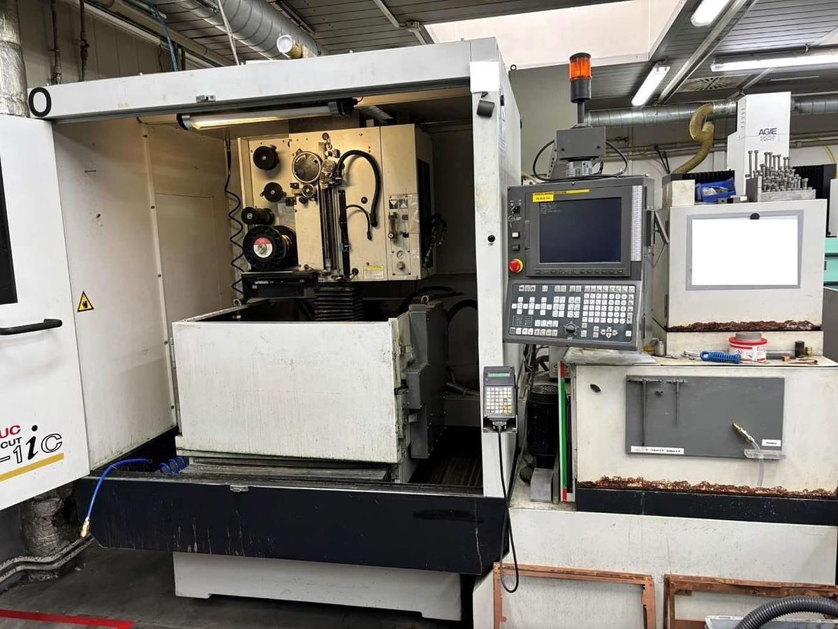 Used FANUC Alpha 1iC