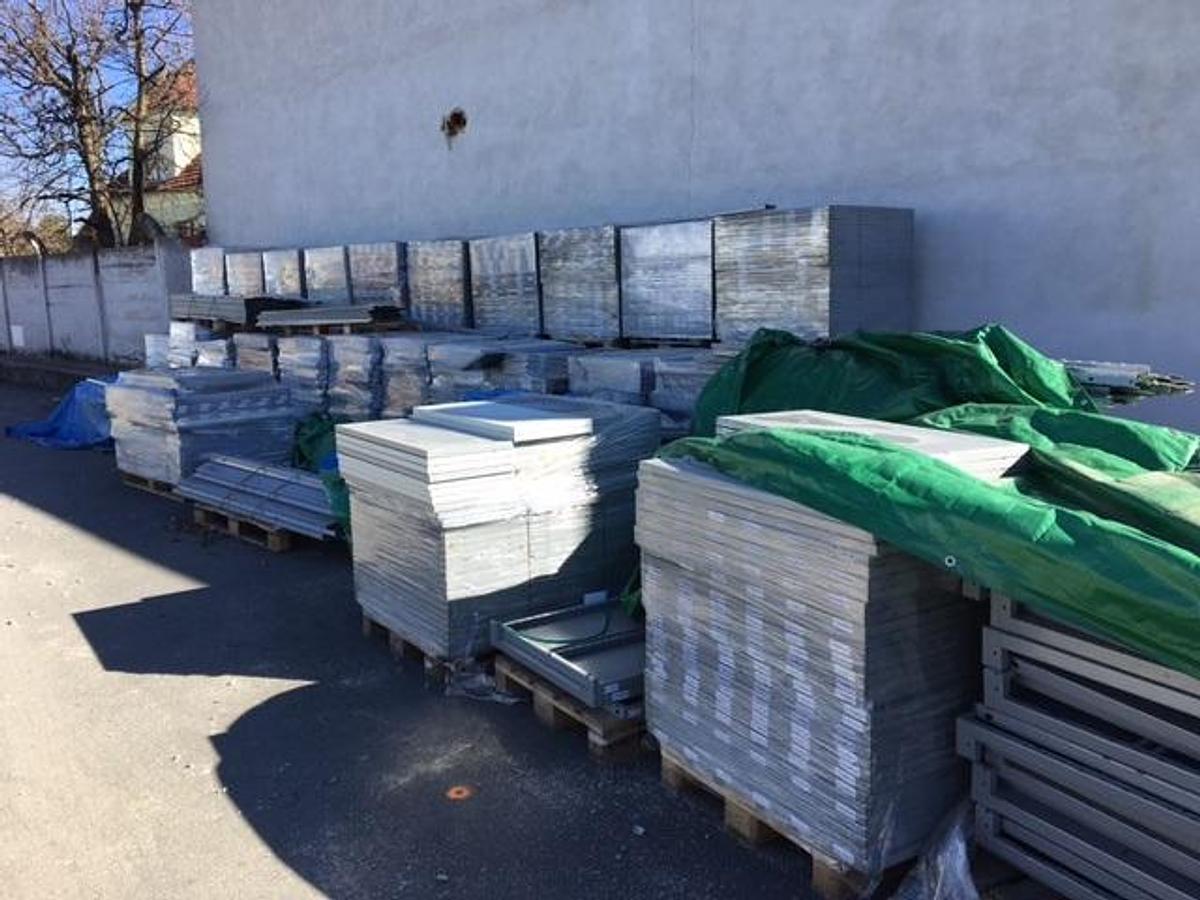Used Sheet metal shelves