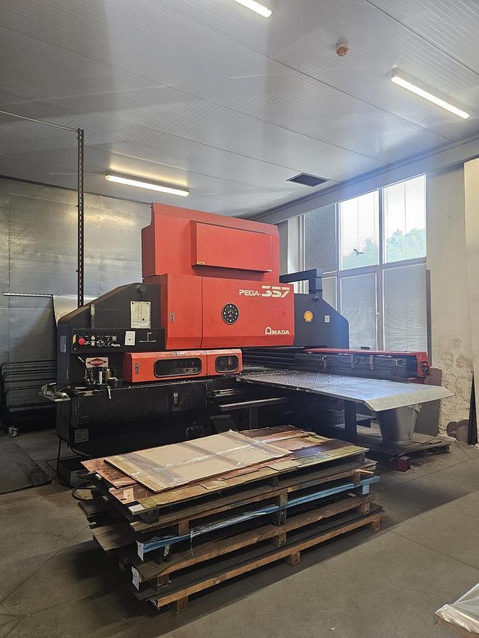 Gebraucht AMADA PEGA-357