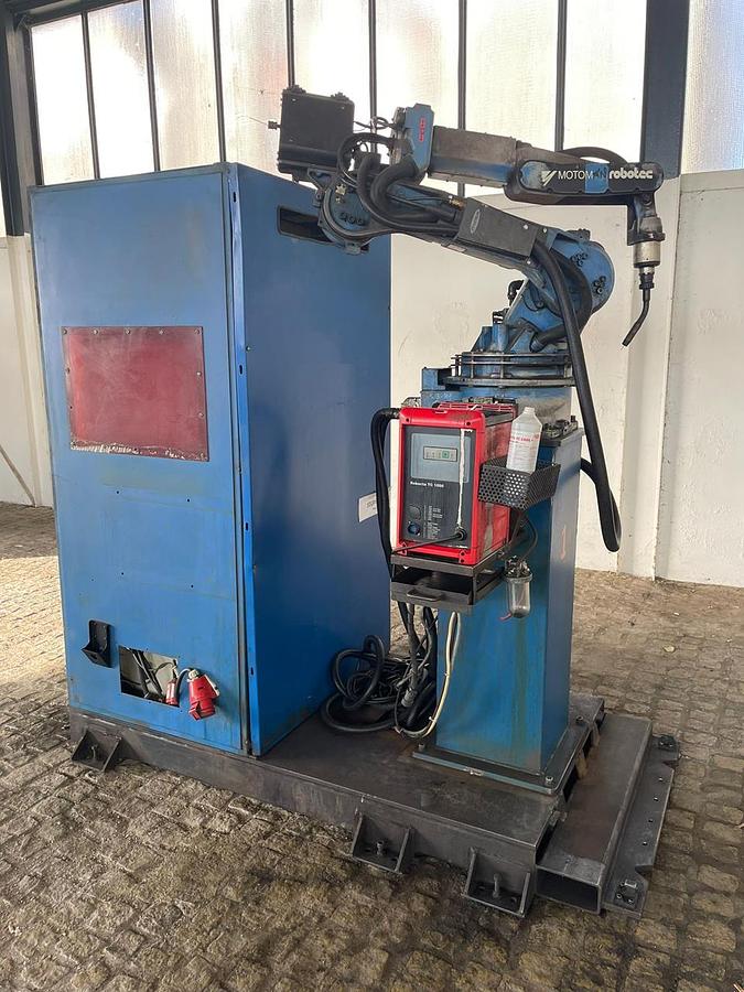 Used Motoman ROBOTEC EA1900