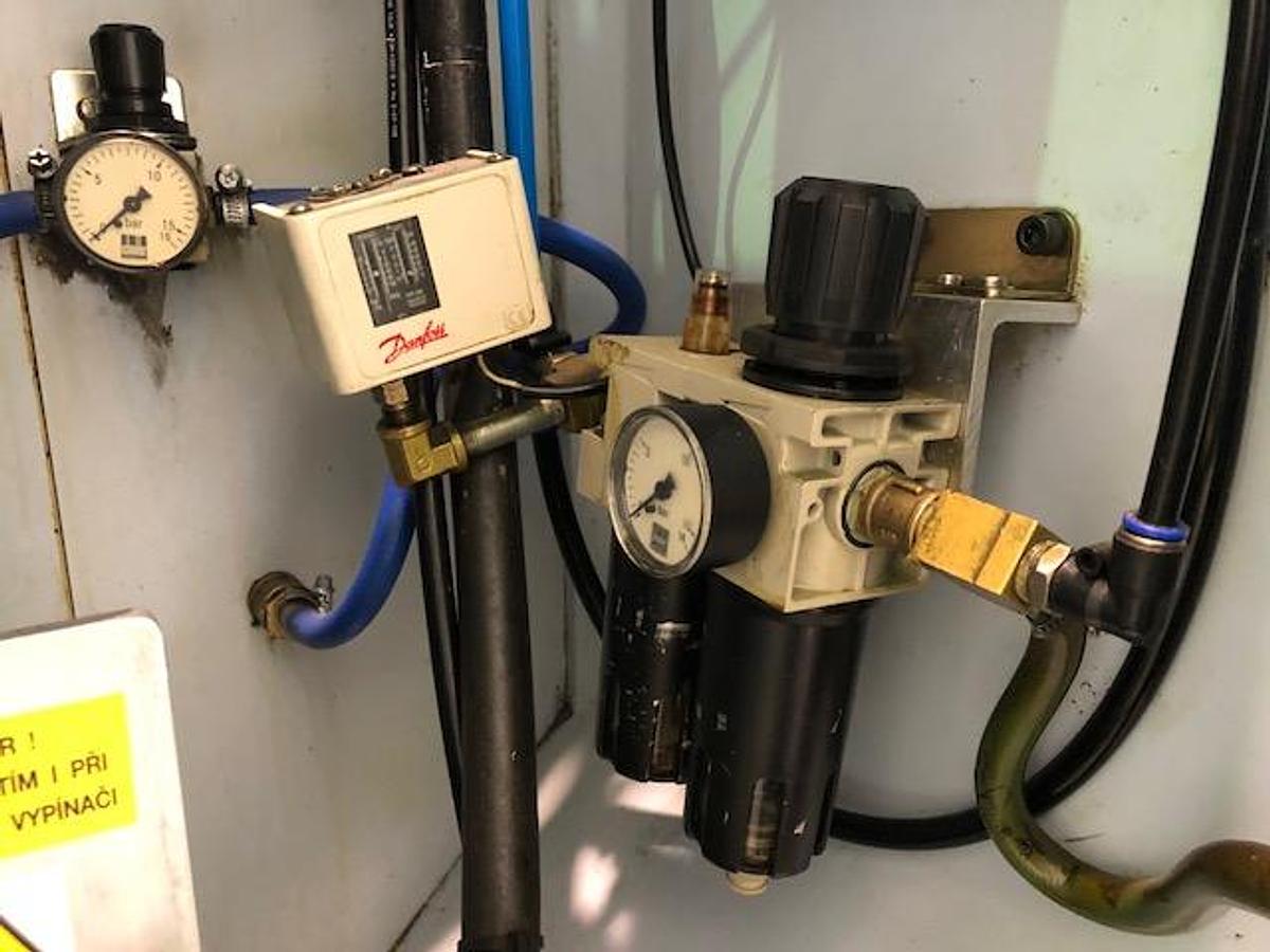 Použitý SCHAUBLIN 100 CNC