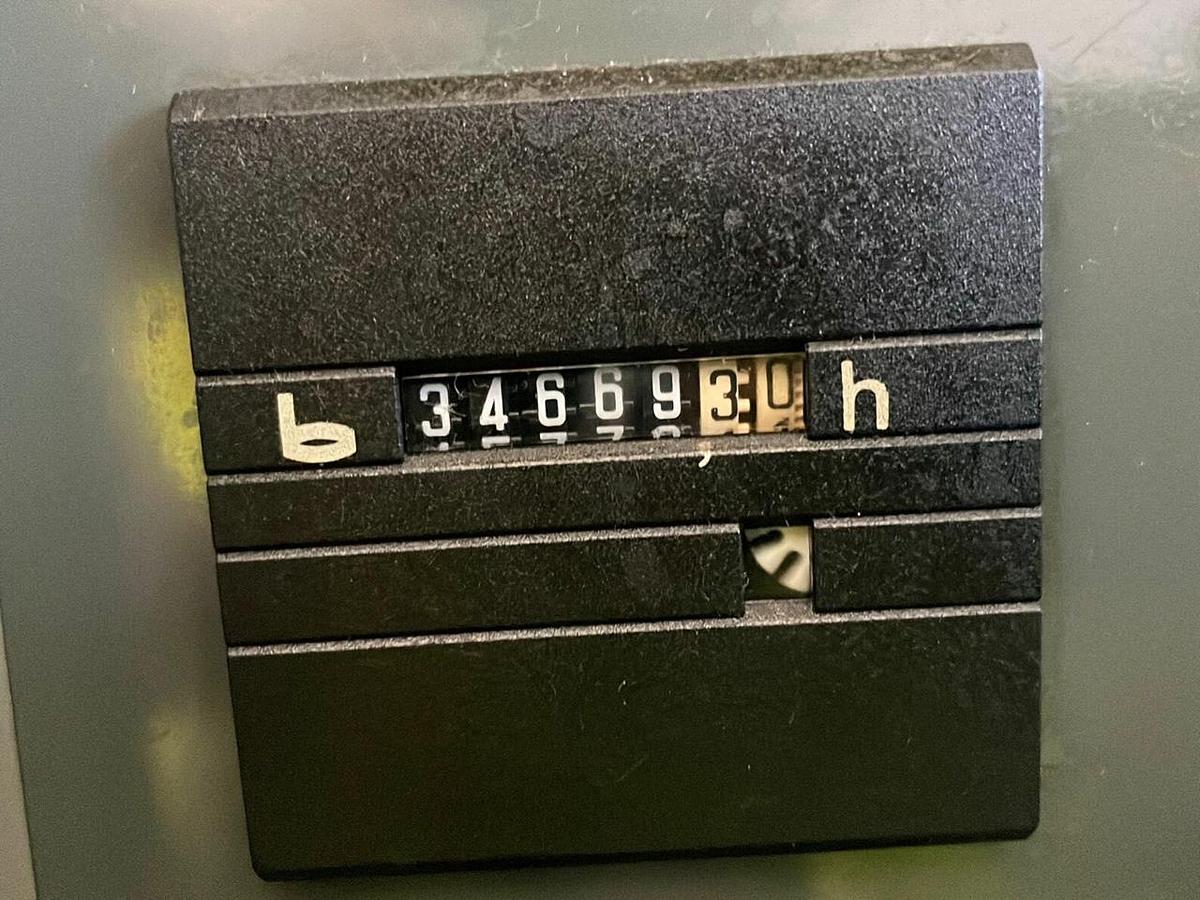 Used DECKEL MAHO DMG DMU 50V