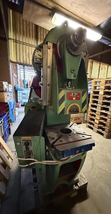 Used Eccentric press LP 20
