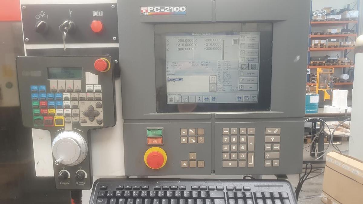 Použitý Kovosvit MCV 750 Quick