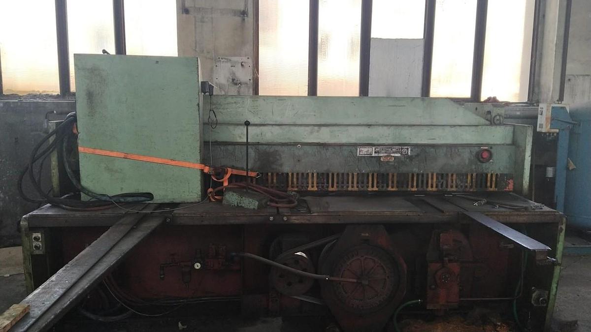 Plate shear PIESOK NTE 3150/6.3 A