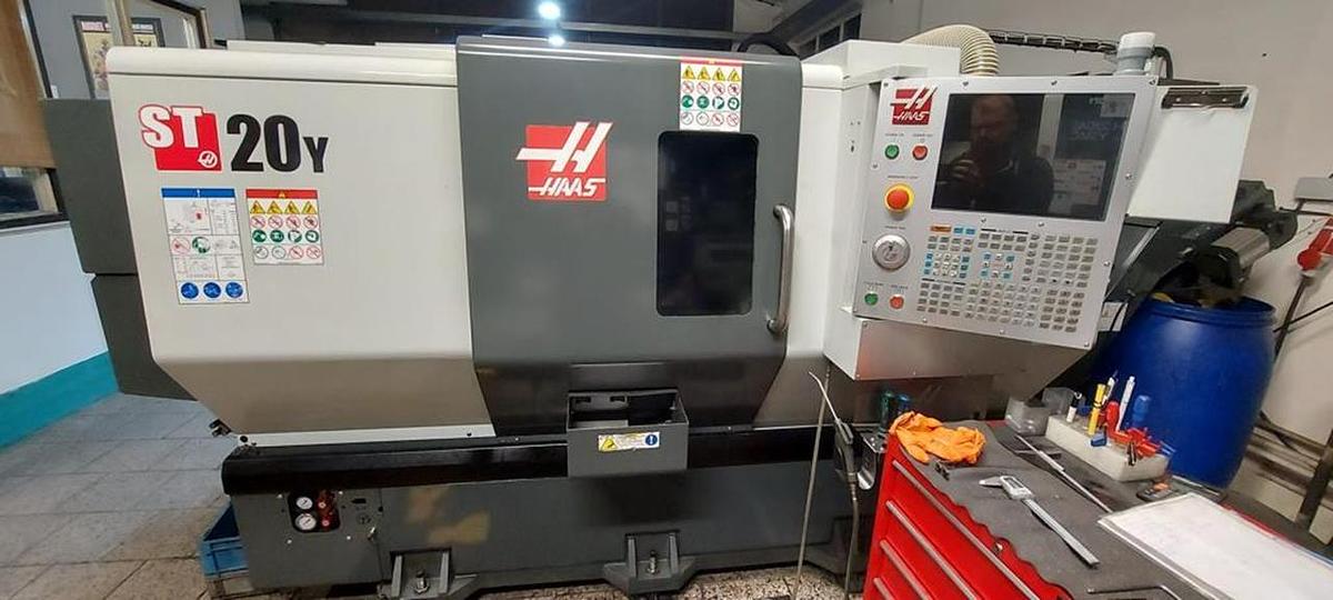 Used HAAS ST-20Y