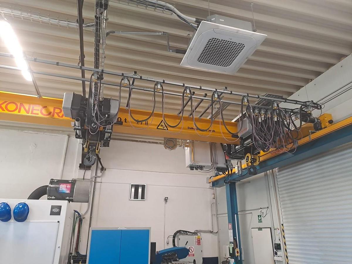 Mostový jeřáb KONECRANES CXTS5t I,II x 9.4 m