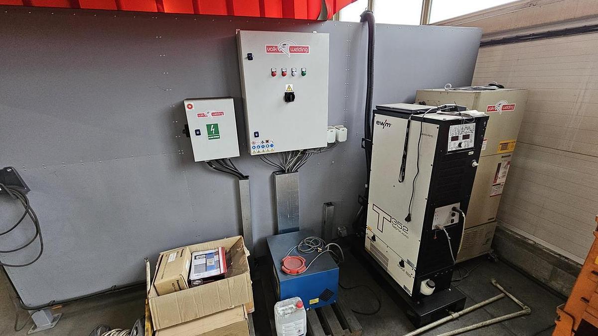 Použitý EMW Tetrix 352 AC/DC