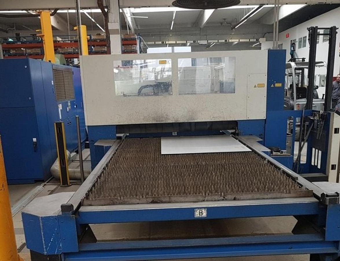 Used TRUMPF TRUMATIC L 3030