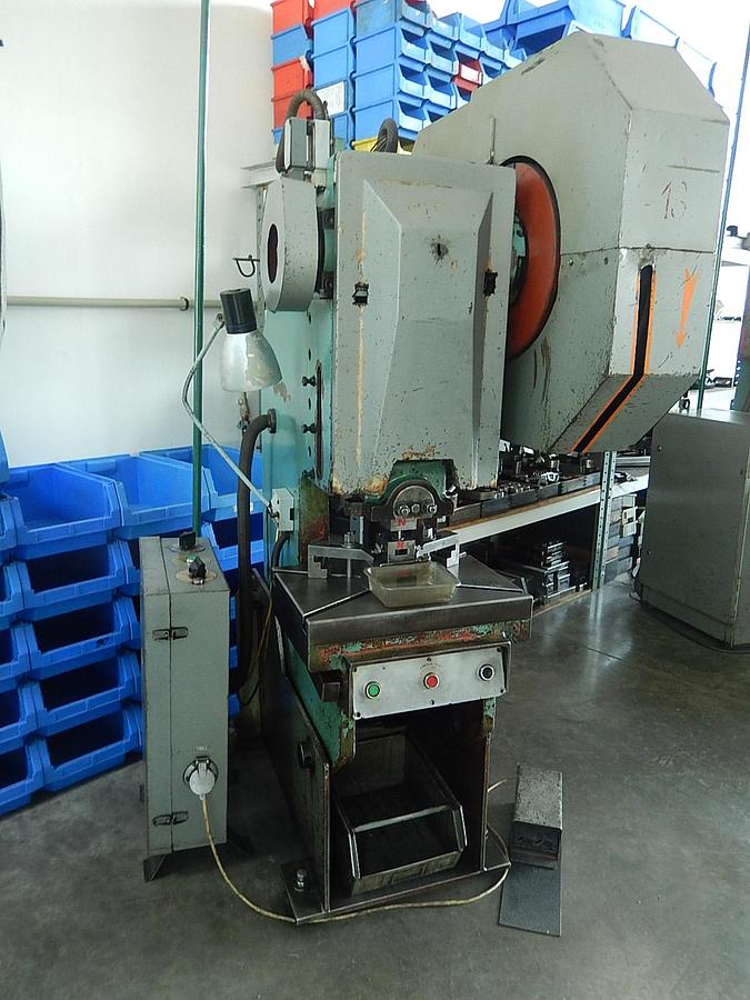 Used Šmeral LENR 25A