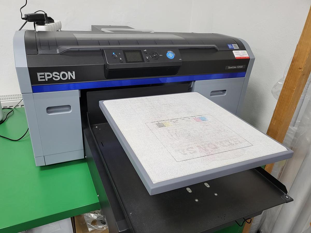 Použitý Epson SureColor SC-F2100